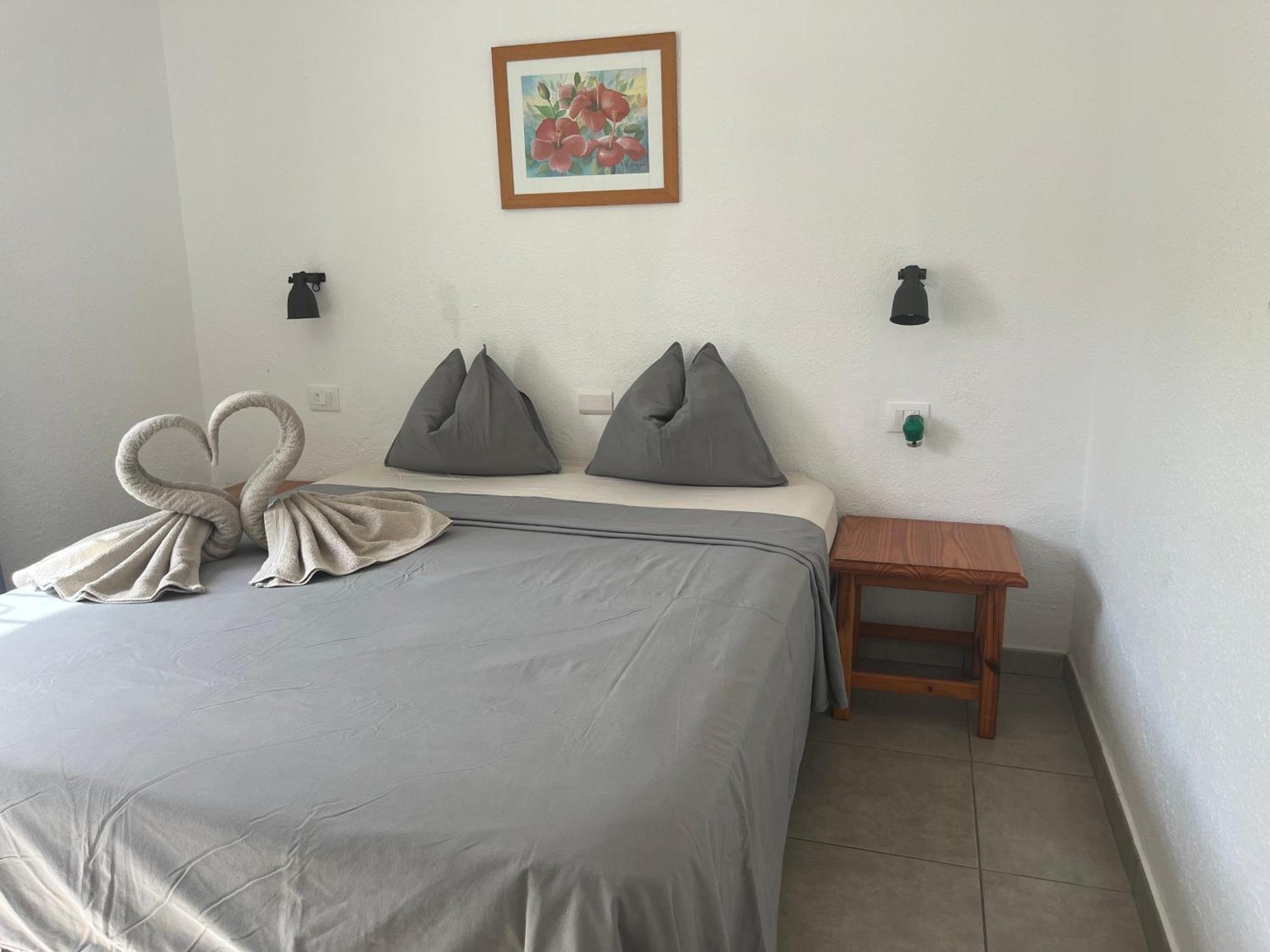 Casa Parque Don Jose 3 Apartment Коста дел Силенцио Екстериор снимка