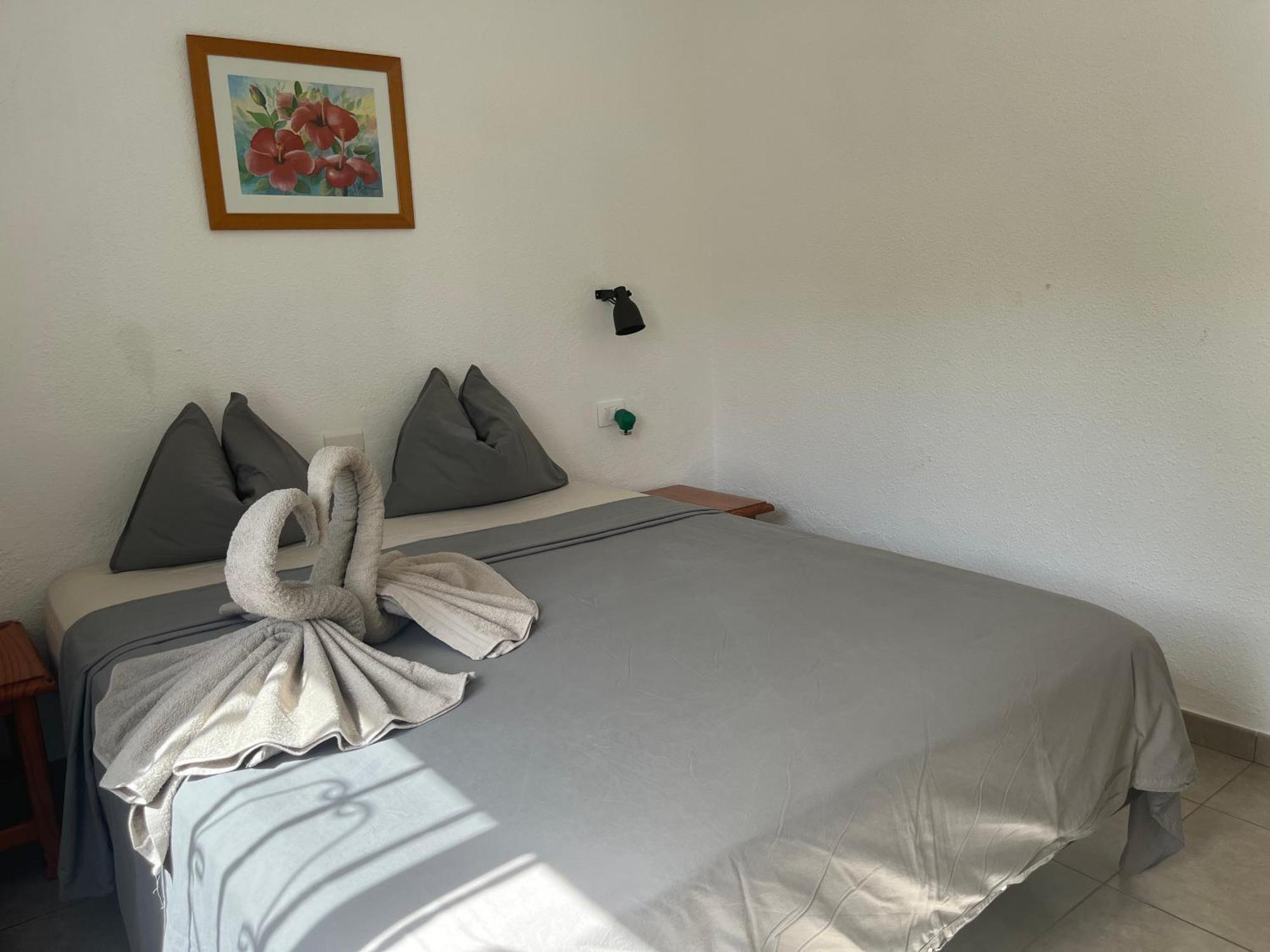Casa Parque Don Jose 3 Apartment Коста дел Силенцио Екстериор снимка